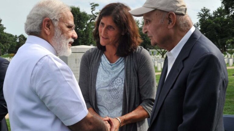 PM मोदी ने सुनीता विलियम्स के साथ शेयर की तस्वीर, बोले- ‘धरती ने आपको याद किया…’