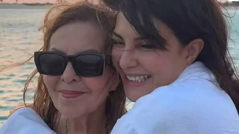 बॉलीवुड की फेमस एक्ट्रेस की मां का हुआ निधन, इंडस्ट्री में पसरा मातम