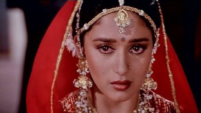 सुपरफ्लॉप एक्टर जिसने संवारा माधुरी दीक्षित का करियर, धक-धक गर्ल का बना गॉडफादर, जीता नेशनल अवॉर्ड