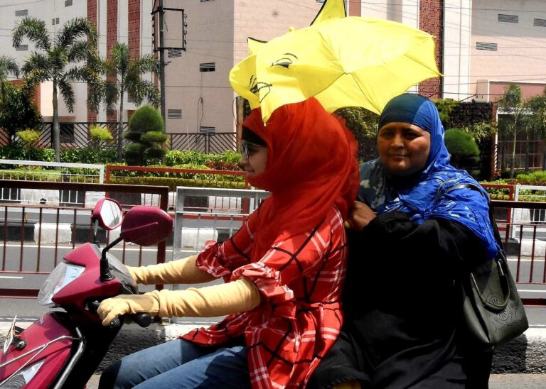 Weather Update: दिल्ली में न्यूनतम तापमान 20.7 डिग्री सेल्सियस दर्ज, आईएमडी ने भीषण गर्मी का पूर्वानुमान व्यक्त किया